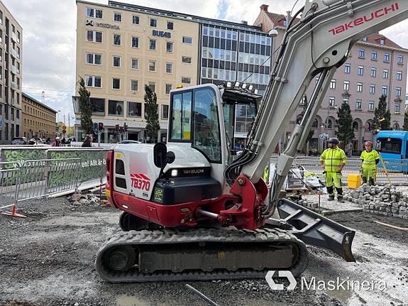Grävmaskin Takeuchi TB370 7 of 27