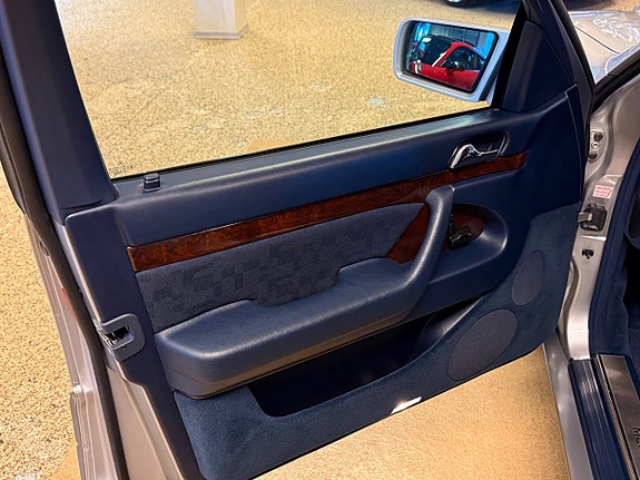 Mercedes-Benz S500 22 of 30