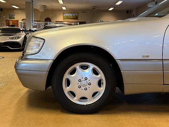 Mercedes-Benz S500 7 of 30