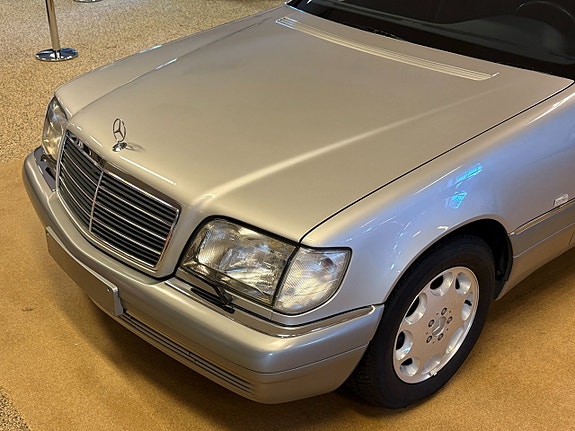 Mercedes-Benz S500 9 of 30