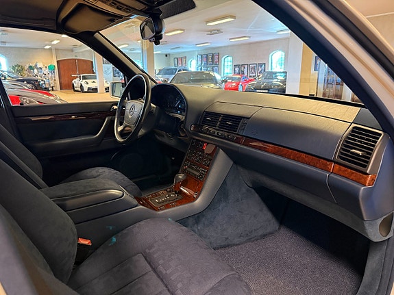 Mercedes-Benz S500 17 of 30
