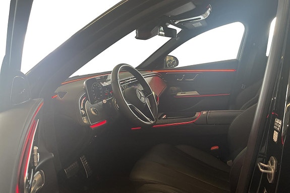 Mercedes-Benz E300 de 12 of 20