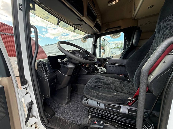 Mercedes-Benz Actros container chassi 12 of 12