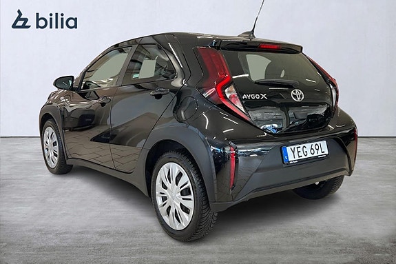 Toyota Aygo X 2 of 21