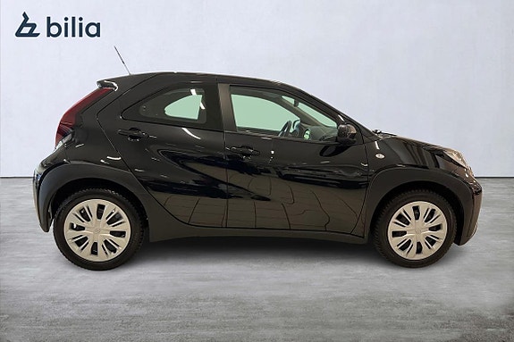 Toyota Aygo X 18 of 21