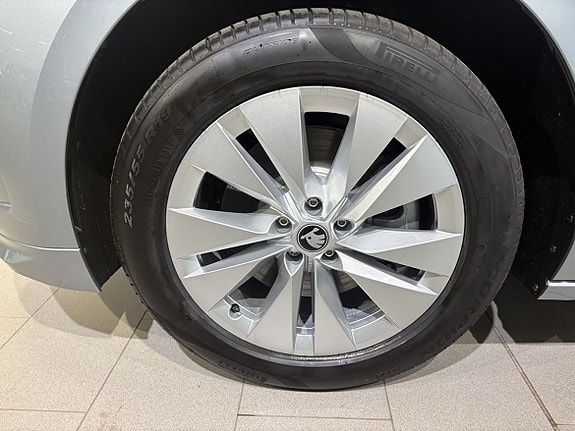 Skoda Enyaq 4 of 19