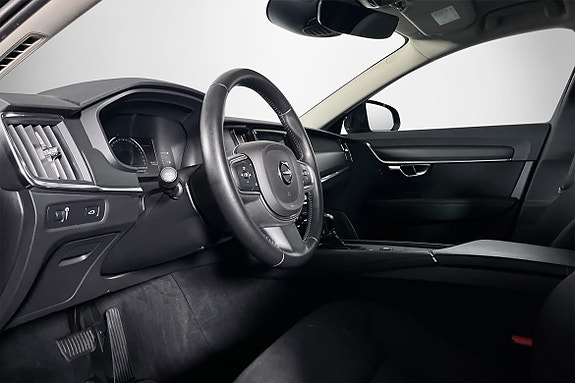 Volvo V90 4 of 14