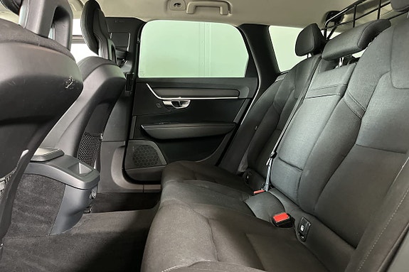 Volvo V90 7 of 14