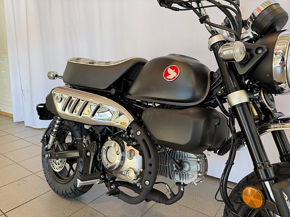 Honda Monkey Bike MSZ125 3 of 10