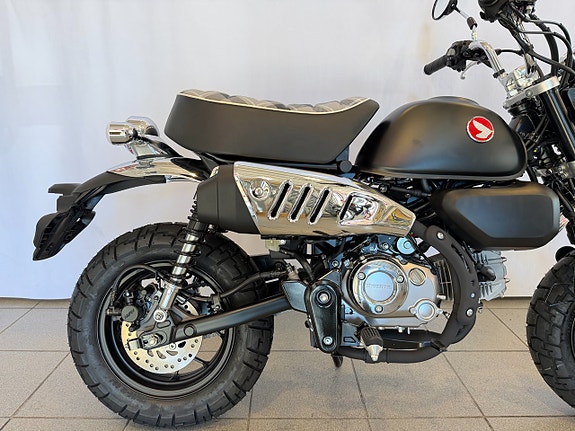 Honda Monkey Bike MSZ125 4 of 10