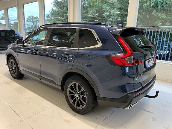 Honda CR-V 3 of 9
