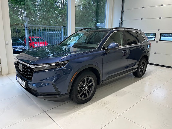 Honda CR-V 2 of 9
