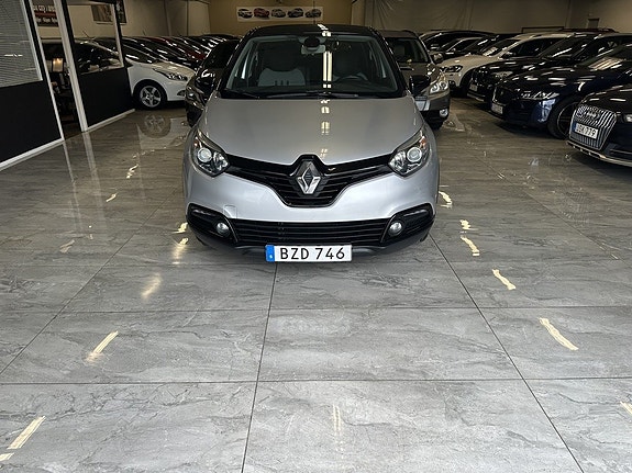 Renault Captur 12 of 22