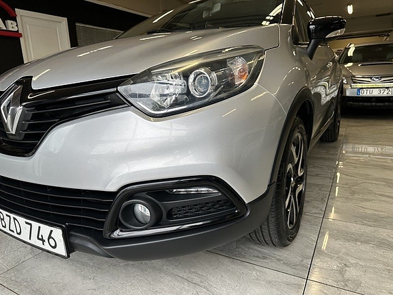 Renault Captur 6 of 22