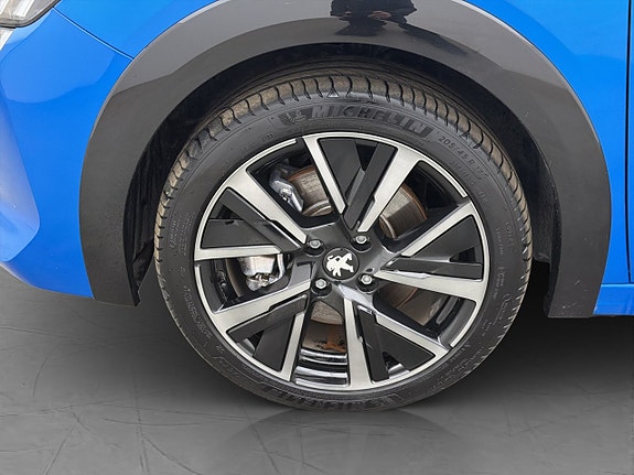 Peugeot e-208 29 of 30