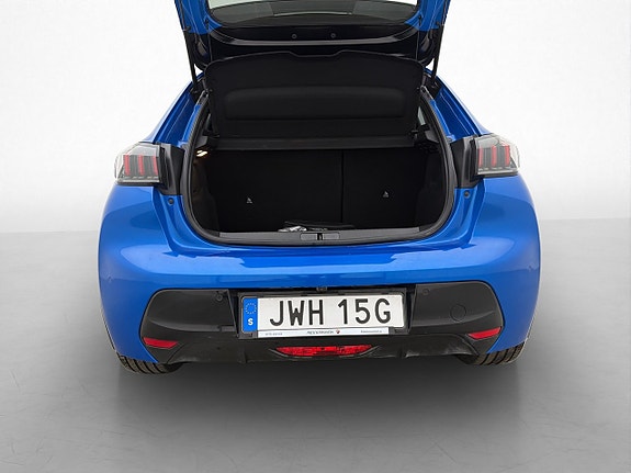 Peugeot e-208 9 of 30