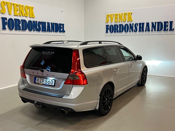Volvo V70 7 of 23