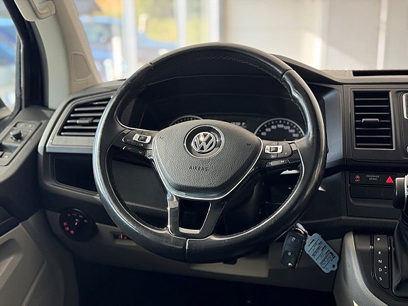 Volkswagen Transporter 11 of 20