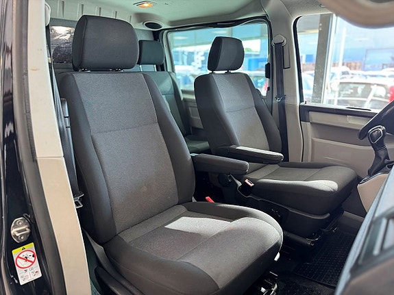 Volkswagen Transporter 12 of 20