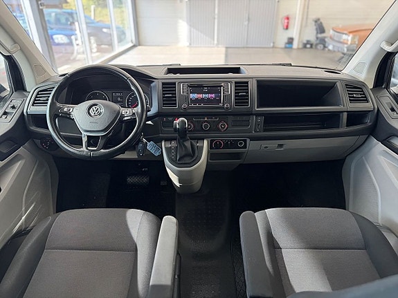 Volkswagen Transporter 10 of 20