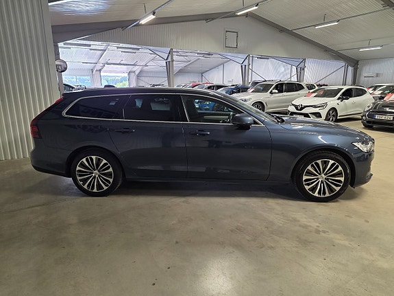 Volvo V90 3 of 9