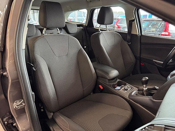 Ford Focus 12 of 20