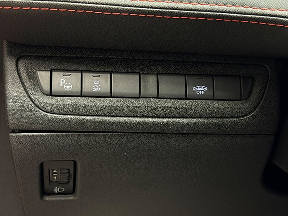 Peugeot 208 21 of 21