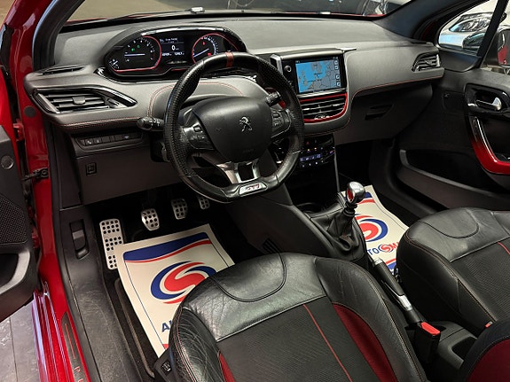 Peugeot 208 11 of 21
