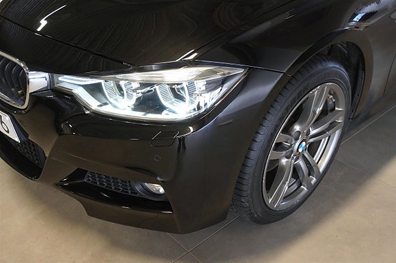 BMW 320d 3 of 27