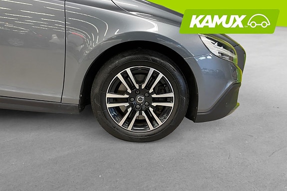 Volvo V40 8 of 20