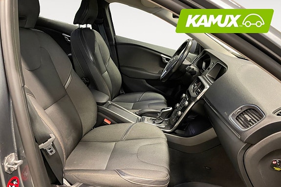 Volvo V40 13 of 20