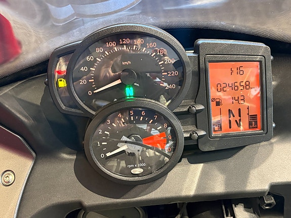 BMW F800ST *1153kr/mån, 36 mån* 13 of 15