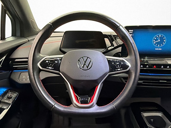 Volkswagen ID.5 GTX 14 of 30