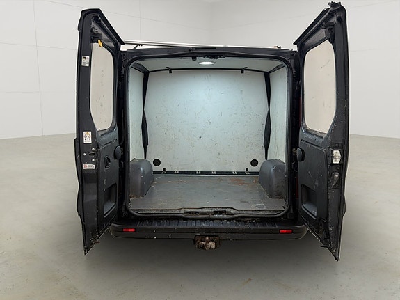 Renault Trafic 11 of 30