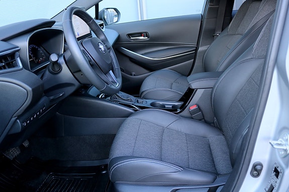 Toyota Corolla 18 of 27