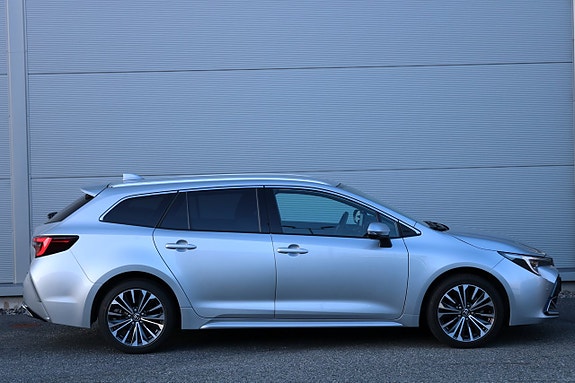 Toyota Corolla 6 of 27
