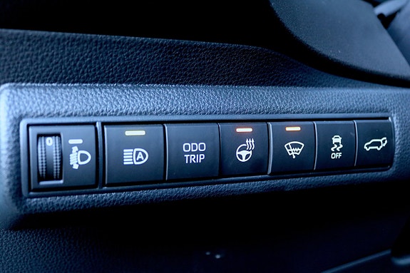 Toyota Corolla 15 of 27
