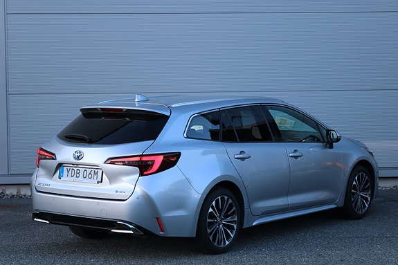 Toyota Corolla 5 of 27
