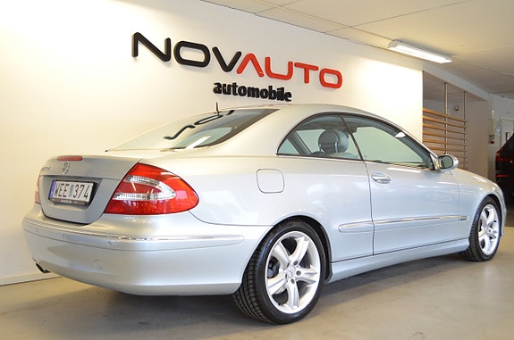Mercedes-Benz CLK320 19 of 21