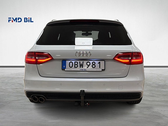 Audi A4 6 of 29