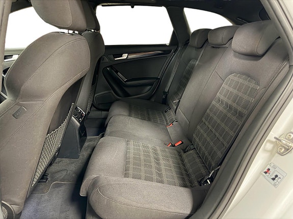 Audi A4 13 of 29