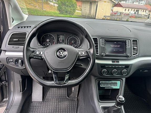Volkswagen Sharan 6 of 16