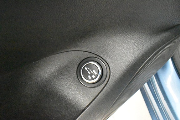 Opel Astra 18 of 23