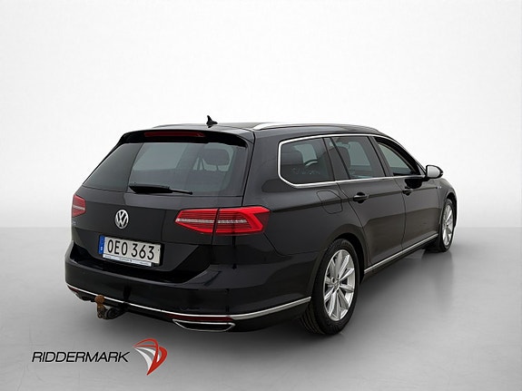 Volkswagen Passat 8 of 30