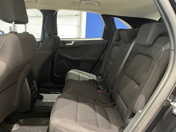Ford Kuga 6 of 14