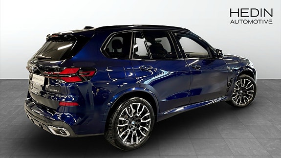 BMW X5 M 2 of 9
