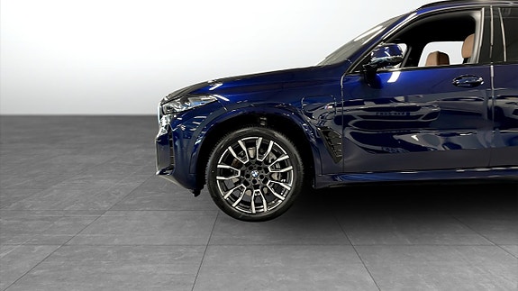 BMW X5 9 of 9