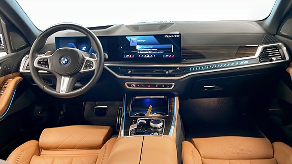 BMW X5 M 4 of 9