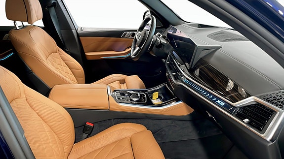 BMW X5 M 3 of 9