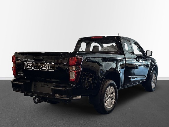 Isuzu D-max 2 of 9
